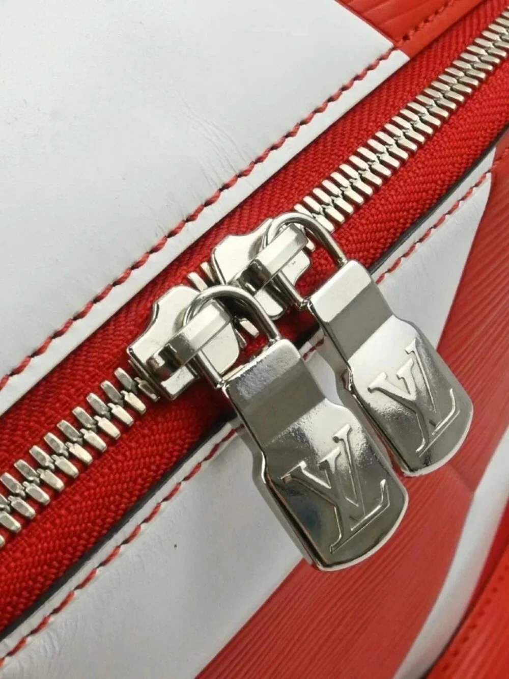 Louis Vuitton Red White Epi Apollo